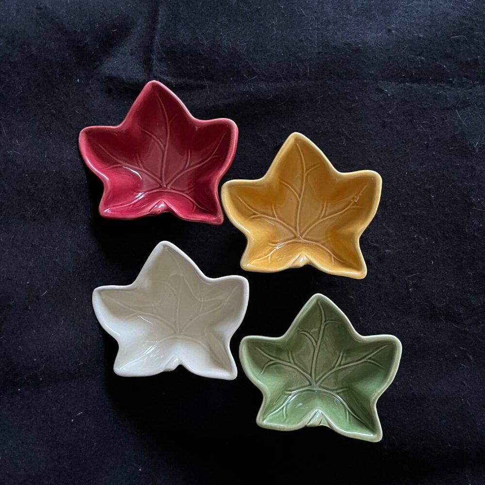 4 – Multi-Colored Leaf Bowls